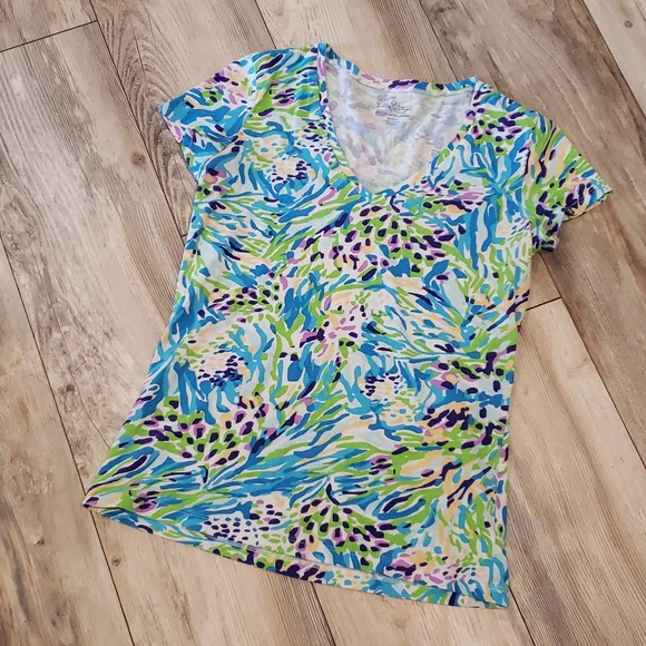 Lilly Pulitzer Etta vneck top Sz S - Picture 1 of 3